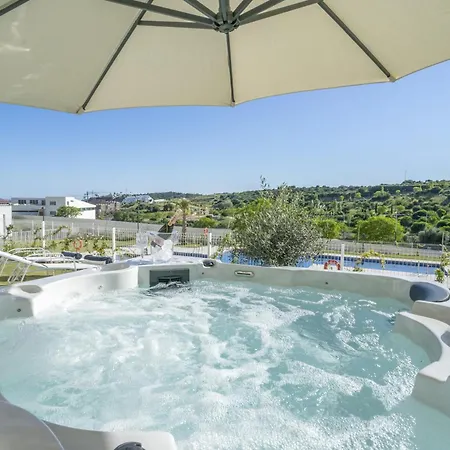 Fabuloso Con Jardin Privado Y Jacuzzi