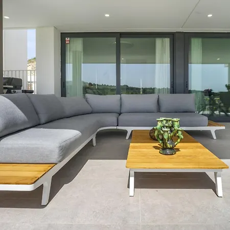 Apartment Fabuloso Con Jardin Privado Y Jacuzzi Estepona