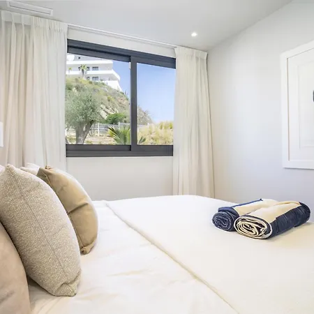 Fabuloso Con Jardin Privado Y Jacuzzi Apartment Estepona