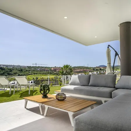 Fabuloso Con Jardin Privado Y Jacuzzi Estepona