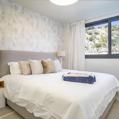 Lägenhet Fabuloso Con Jardin Privado Y Jacuzzi *